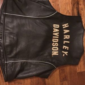Harley Davidson leather vest ladies XL
